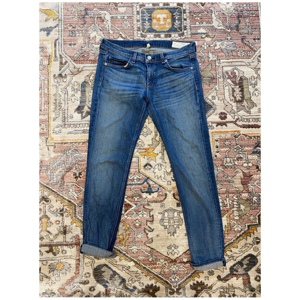 Mid rise, boyfriend fit, rag and bone jeans.